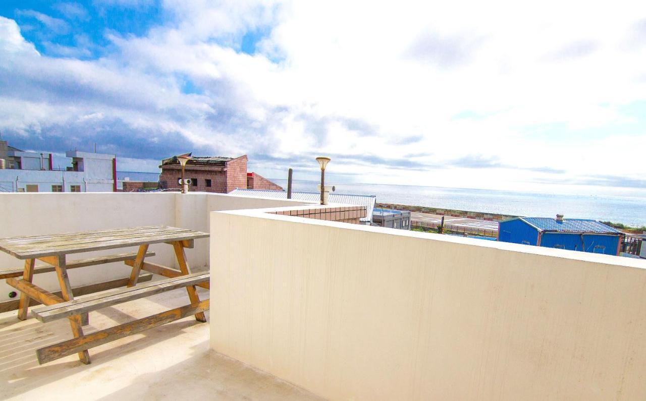 Green Island Ocean Rhythem Dive B&B 綠島海韻民宿 Exteriör bild