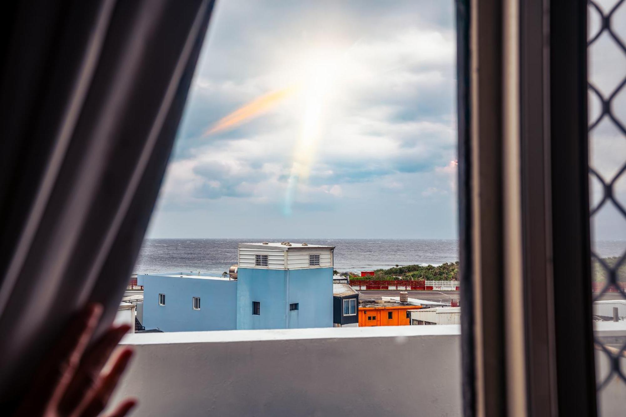 Green Island Ocean Rhythem Dive B&B 綠島海韻民宿 Exteriör bild